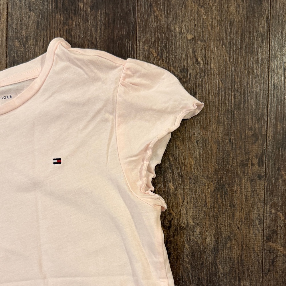 NWOT-Tommy Hilfiger Light Pink Kids T-Shirt - Picture 4 of 7